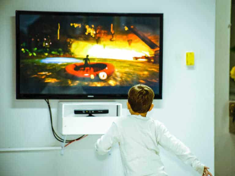 This smart TV displays health information based on viewers’ facial features